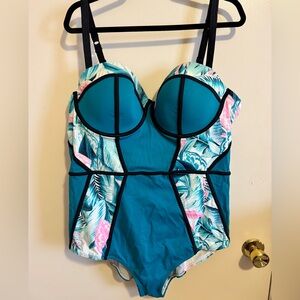 Torrid Swimsuit Size 3